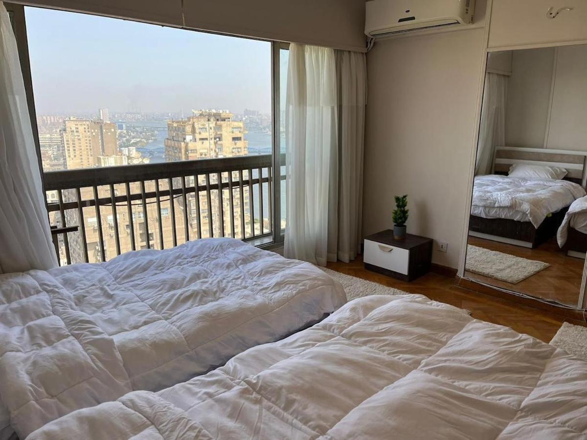 Zamalek Nile Panoramic View 3br Apartment Cairo