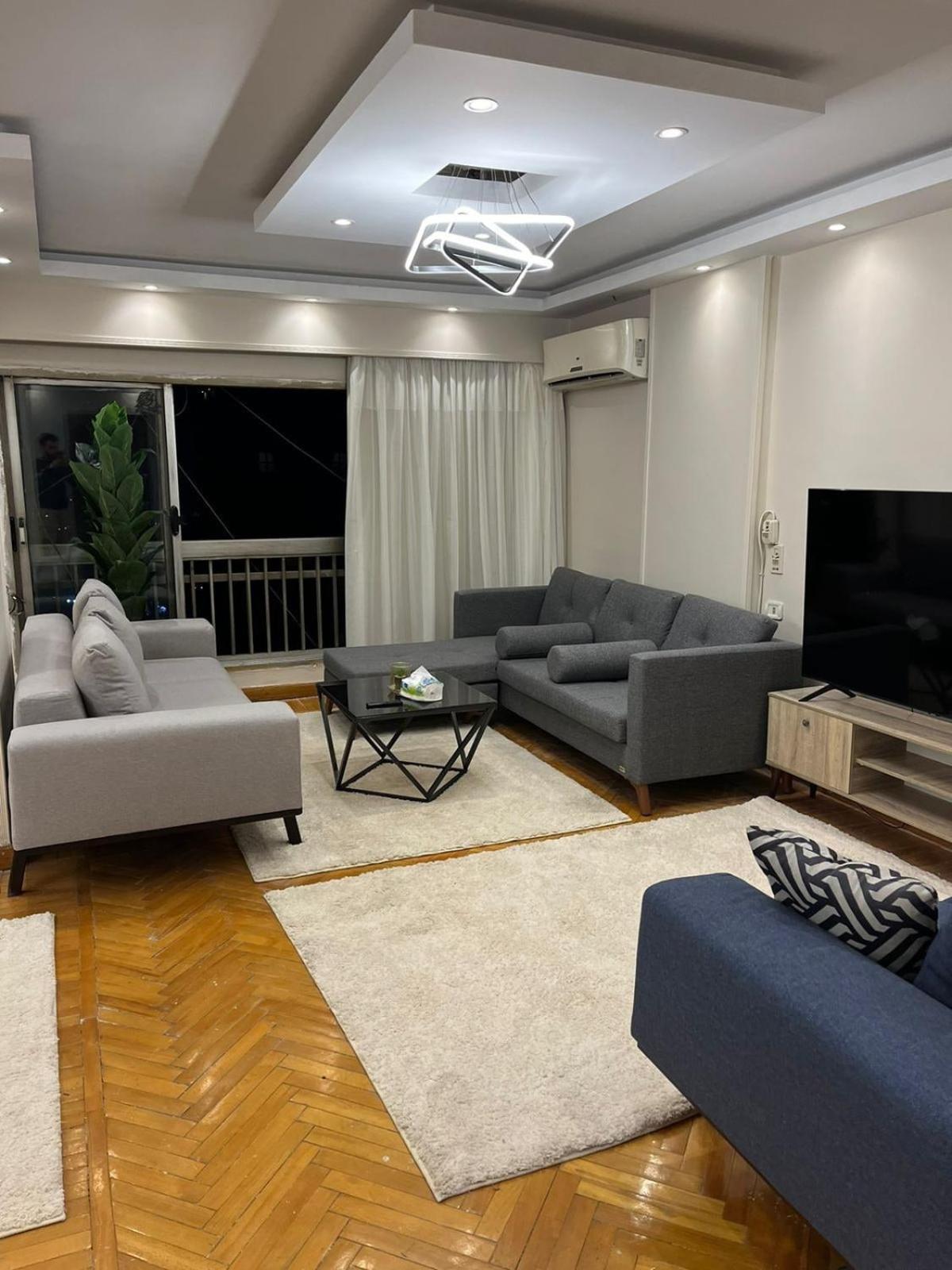 Zamalek Nile Panoramic View 3br Cairo
